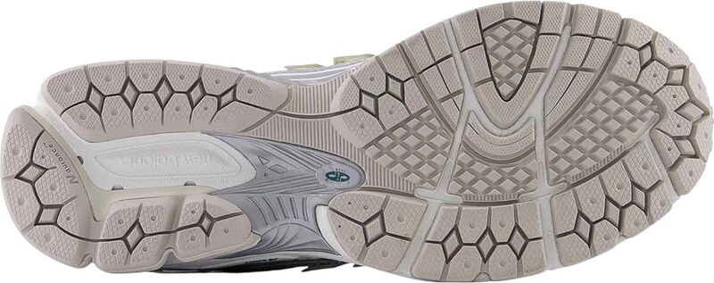 New Balance Sneaker Argento