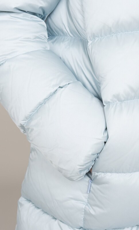 PIUMINO LUNGO ADD SVASATO CON COLLO CAPPUCCIO AVVOLGENTE, Colore Celeste