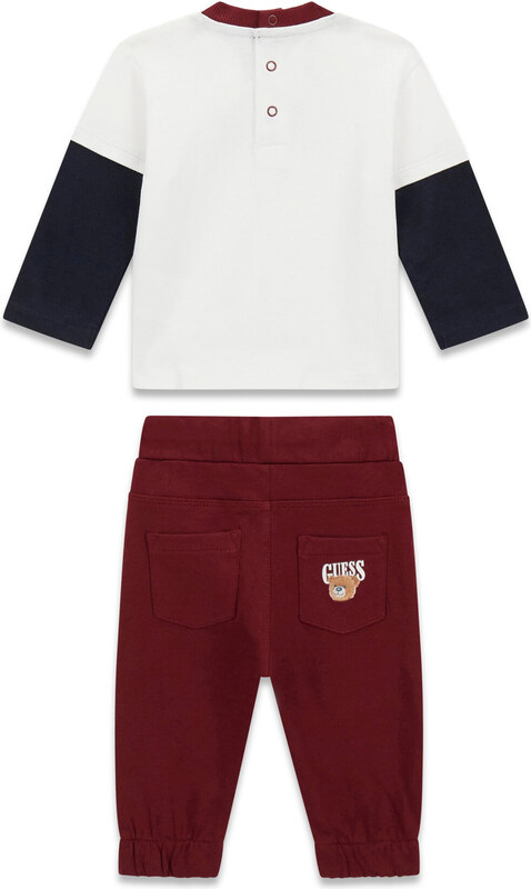 Completo maglietta e pantaloni Guess