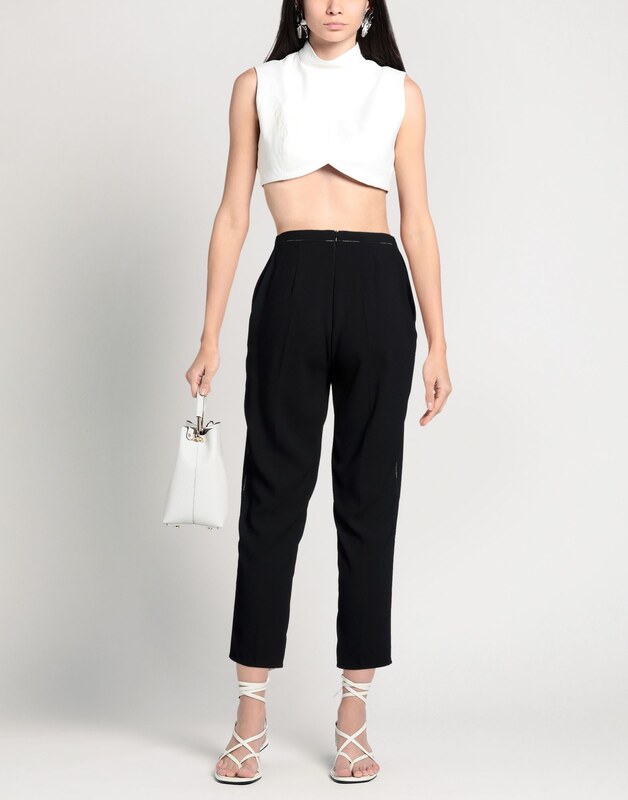 ELISABETTA FRANCHI - BOTTOMWEAR - Pantaloni su YOOX.COM
