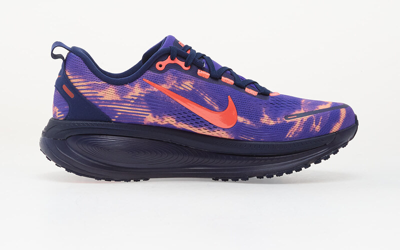 Sneakers Nike Vomero 18 Indigo Burst/ Hot Lava-Blue Void