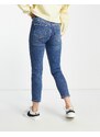 Pieces - Lili - Mom jeans slim a vita medio-alta in lavaggio blu medio