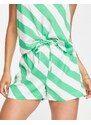 ASOS DESIGN - Mix & Match - Pantaloncini del pigiama in modal verde e bianco a righe-Multicolore