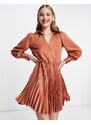 Closet London - Vestito chemisier corto a pieghe color ruggine-Marrone