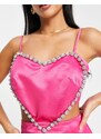 Esclusiva Collective The Label Petite - Valentines - Tuta jumpsuit a fondo ampio rosa acceso con decorazione a forma di cuore