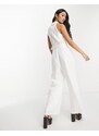 Forever New - Tuta jumpsuit senza maniche color avorio con cintura-Bianco