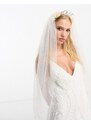 Pieces - Bride To Be - Cerchietto bianco con velo e scritta "Love"