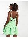 Bardot - Vestito corto strutturato verde vivace con tasche e cut-out