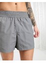 ASOS DESIGN - Pantaloncini da bagno taglio corto grigio antracite con fascia in vita spessa