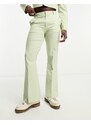 ASOS DESIGN - Pantaloni da abito a zampa verde pallido