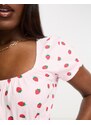 ASOS DESIGN - Mix & Match - Top milkmaid del pigiama in jersey rosa con fragole