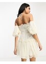 ASOS DESIGN - Vestito corto con coppe e decorazioni con scollo Bardot e fondo a peplo color avorio-Bianco