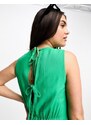 Vero Moda - Tuta jumpsuit verde effetto lino a fondo ampio con allacciatura sul retro e pieghe sul davanti