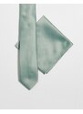 ASOS DESIGN - Cravatta sottile e fazzoletto da taschino in raso verde salvia