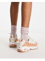 Skechers - D'Lites - Sneakers a strati con motivo ondulato in pelle bianca e color cuoio-Brown