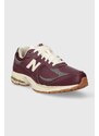 New Balance sneakers in pelle 2002