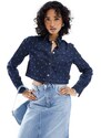 Love Moschino - Giacca di jeans corta con dettaglio traforato color blu scuro in coordinato