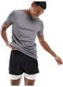 ASOS 4505 - T-shirt da allenamento ad asciugatura rapida grigia con logo-Grigio