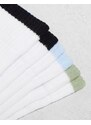 ASOS DESIGN - Confezione da 5 paia di calzini sportivi bianchi con bordo verde, blu e nero-Multicolore