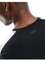 ASOS 4505 - T-shirt sportiva quick dry nera con riga laterale a contrasto-Nero