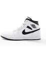 Air Jordan 1 Mid trainers in white-Bianco