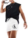 Calvin Klein - Pantaloncini da bagno corti bianchi con monogramma e coulisse-Bianco
