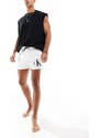 Calvin Klein - Pantaloncini da bagno corti bianchi con monogramma e coulisse-Bianco