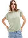 Vila - T-shirt in raso verde salvia con maniche risvoltate