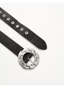 ASOS DESIGN - Cintura in pelle sintetica nero invecchiato con fibbia gotica anni '90