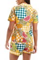 Chelsea Peers - Pigiama con camicia a maniche corte con rever e pantaloncini in cotone con stampa a scacchi e di frutta-Multicolore
