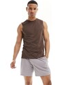 ASOS 4505 - T-shirt da allenamento senza maniche in tessuto quick dry marrone con logo