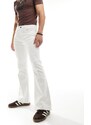 ASOS DESIGN - Jeans a zampa elasticizzati écru-Bianco